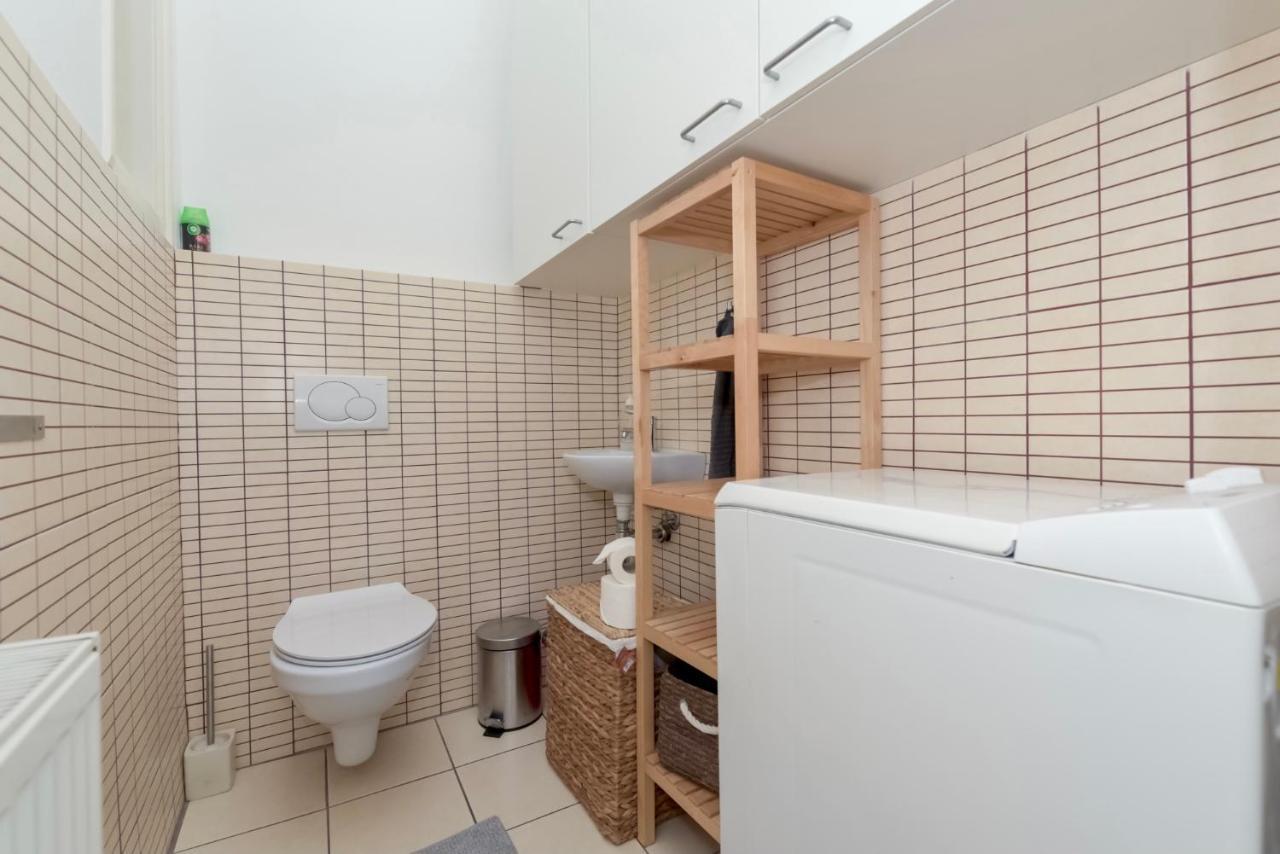 Corvina Apartment Budapest With Free Private Parking Luaran gambar
